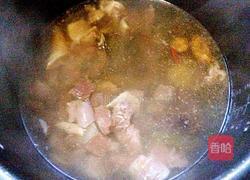 清炖牛肉汤的做法图解5