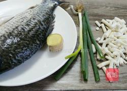 通草鲫鱼汤的做法图解1