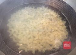 意大利面之--烟熏鲑鱼弯管面的做法图解2