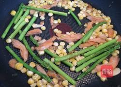 意大利面之--烟熏鲑鱼弯管面的做法图解5