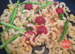 意大利面之--烟熏鲑鱼弯管面的做法图解6