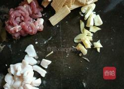 腐竹煲的做法图解3
