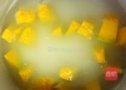 南瓜大米粥的做法图解3