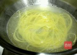 蒜香鲜虾意大利面的做法图解4