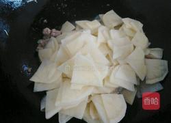 土豆炒猪肉的做法图解8