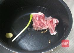 猪骨拉面的做法图解2