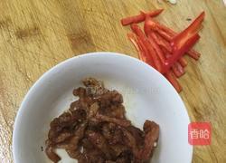 洋葱炒牛肉丝的做法图解2