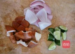 酱爆油条丁的做法图解3