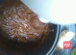 最简单的用电饭锅做巧可力蛋糕的做法图解10