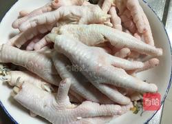 卤水凤爪的做法图解1