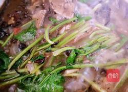 猪肝菠菜猪血木耳汤的做法图解8