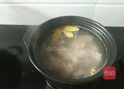 番茄莲藕排骨汤的做法图解5
