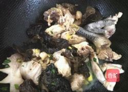 山药炖鸡的做法图解8