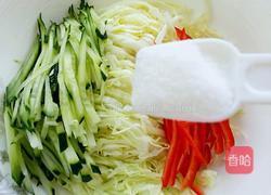 凉拌包菜丝的做法图解3