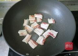 豆角五花肉焖饭的做法图解2