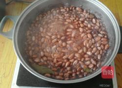 黄瓜拌花生米的做法图解2