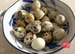 香炸鹌鹑蛋的做法图解1