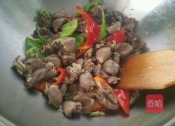 彩椒炒鸡心的做法图解4