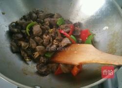 彩椒炒鸡心的做法图解5