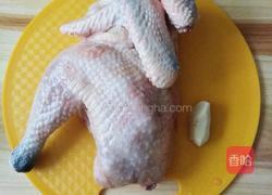 无水电饭锅焗鸡的做法图解1