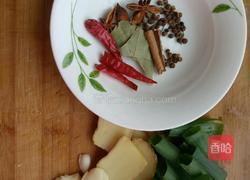 鸡爪炖土豆的做法图解3