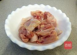 清炖鸡汤的做法图解1