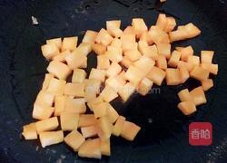 鲜虾炒饭的做法图解3