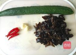 素炒木耳的做法图解1