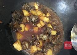 香辣排骨烧土豆的做法图解6