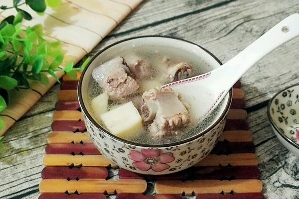 竹笋排骨汤