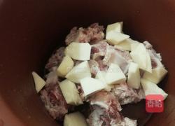 竹笋排骨汤的做法图解4