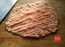 青菜丸子汤的做法图解1