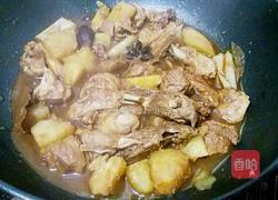 土豆啤酒鸭的做法图解10