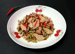 酸豆角炒肉