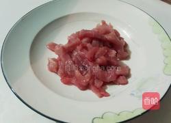 鲜黄花菜炒肉丝的做法图解2