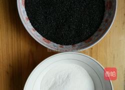 自制芝麻糊的做法图解1