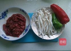 蚝汁海鲜菇炒牛柳的做法图解1