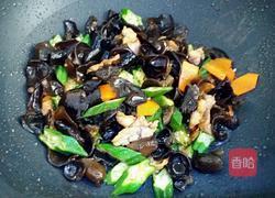 秋葵炒木耳的做法图解6