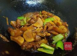 杏鲍菇红烧肉的做法图解11
