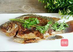 煎罗非鱼的做法图解7