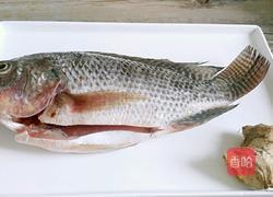 煎罗非鱼的做法图解1