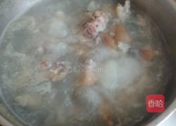 冰糖炖猪蹄的做法图解3