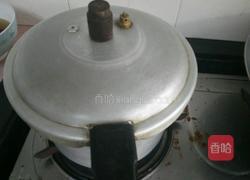 花胶炖牛奶的做法图解5