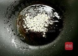 素炒豌豆苗的做法图解3