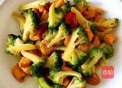 鸡胸肉炒西兰花的做法图解5