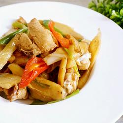 嫩姜炒鸡块的做法[图]