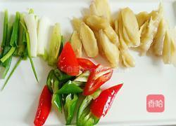 嫩姜炒鸡块的做法图解3