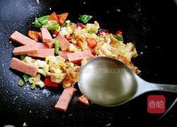 午餐肉炒蛋的做法图解8