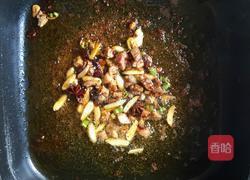 私房肉沫酱爆茄子 的做法图解7