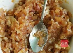 上海小吃生煎包子的做法图解1